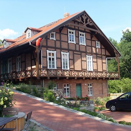 Ferienappartements Schweizer Haus Stolpe  エクステリア 写真